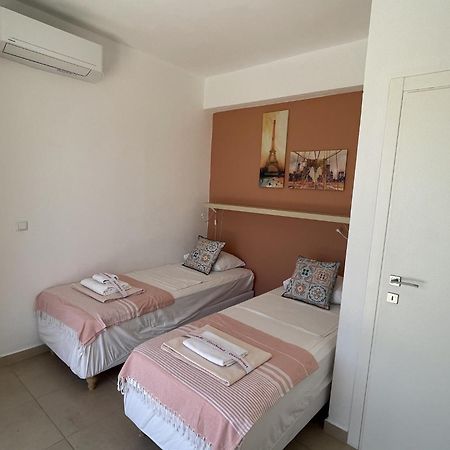 Luxurious Villa In Peloponnese With Swimming Pool Kamária المظهر الخارجي الصورة