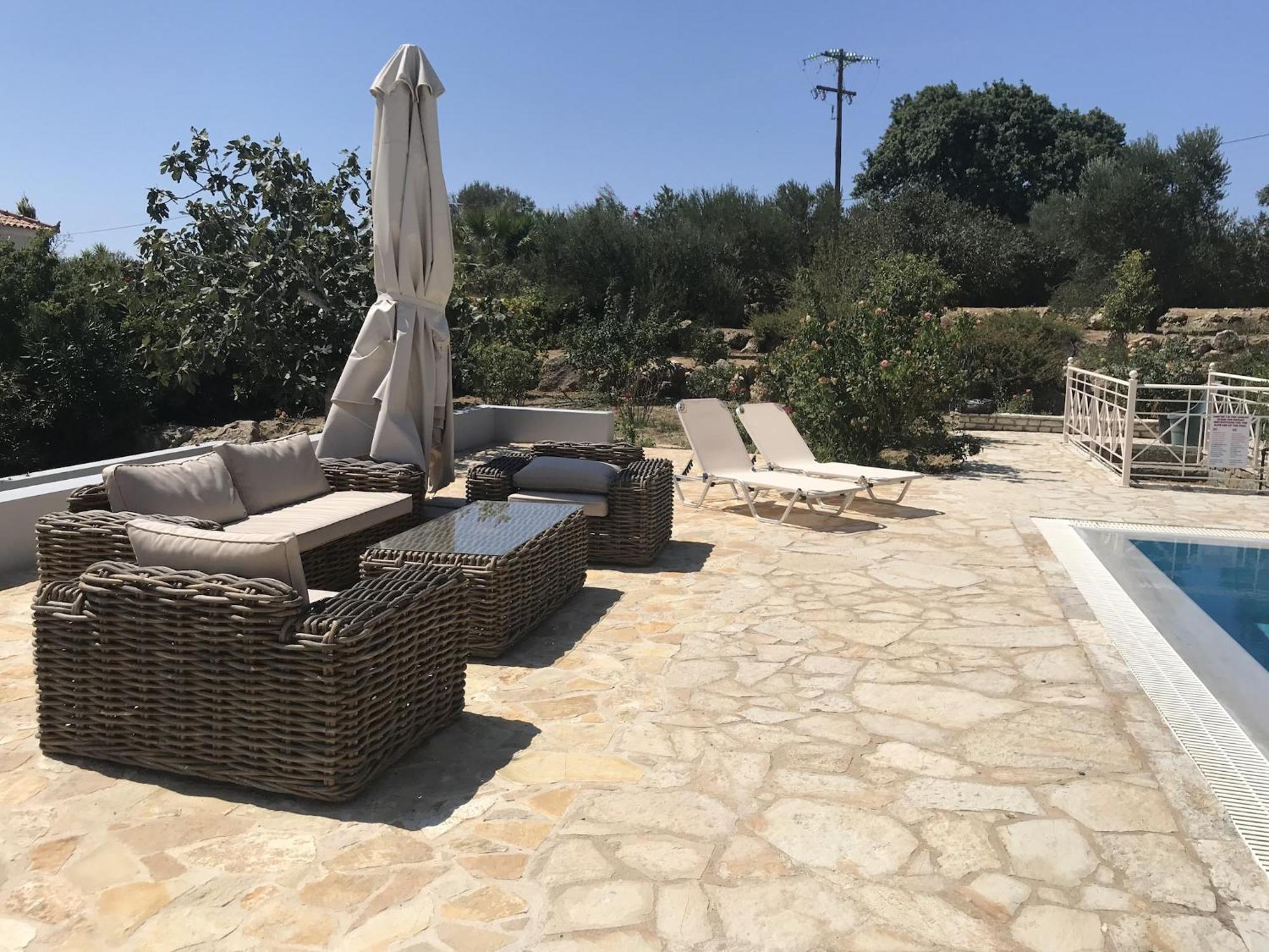 Luxurious Villa In Peloponnese With Swimming Pool Kamária المظهر الخارجي الصورة